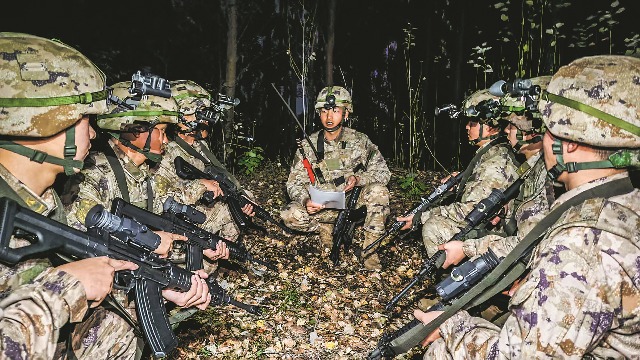 第78集團軍某旅引導官兵以實事求是的態度投入各項工作